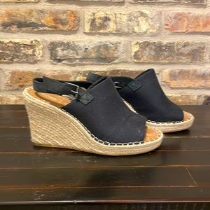 Toms Wedges! Worn once! Like New! Black size 8.5